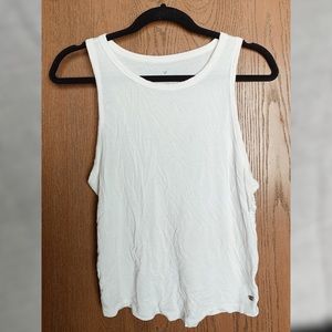 White, American Eagle crop top (so soft!)